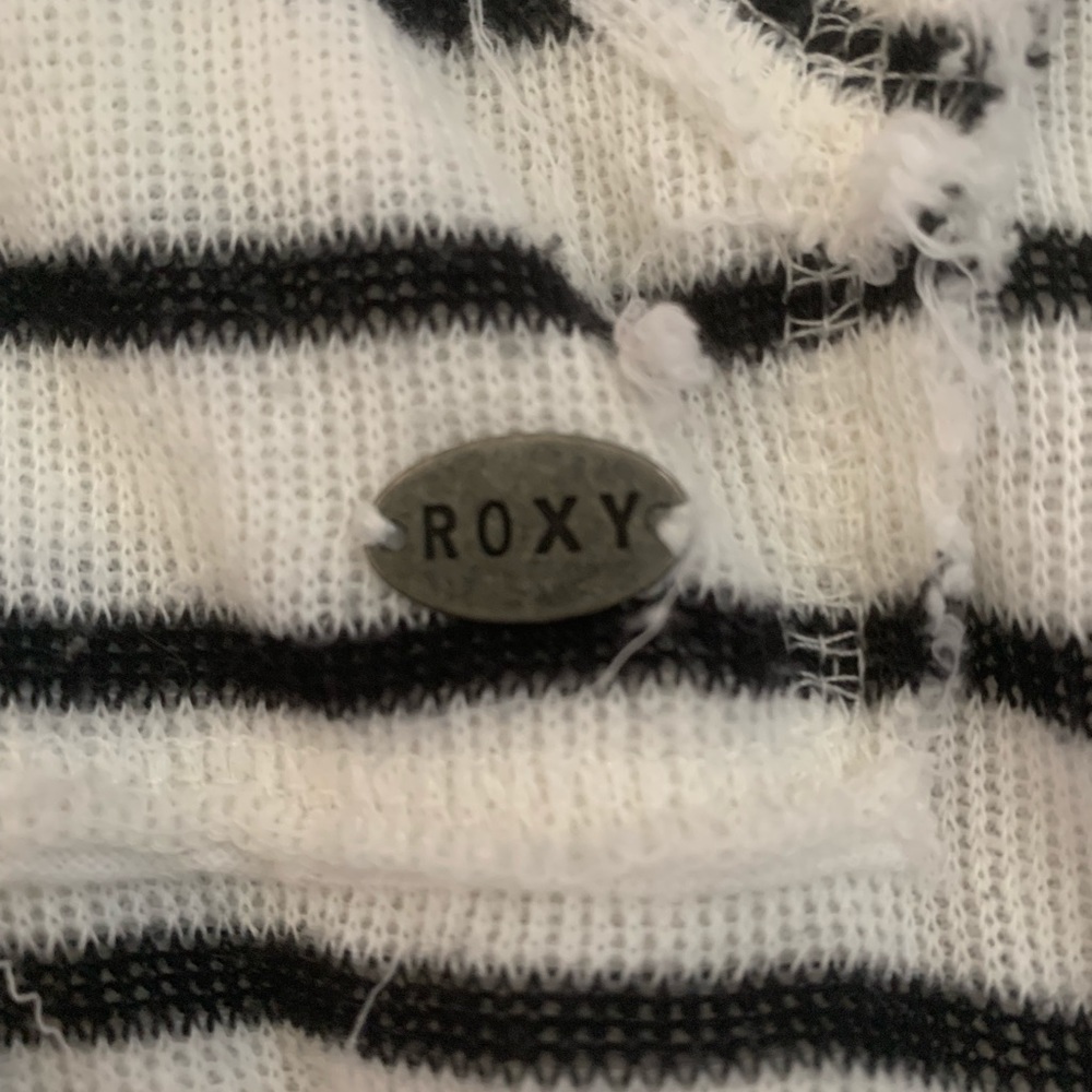 Sweater - Picture 2 of 5